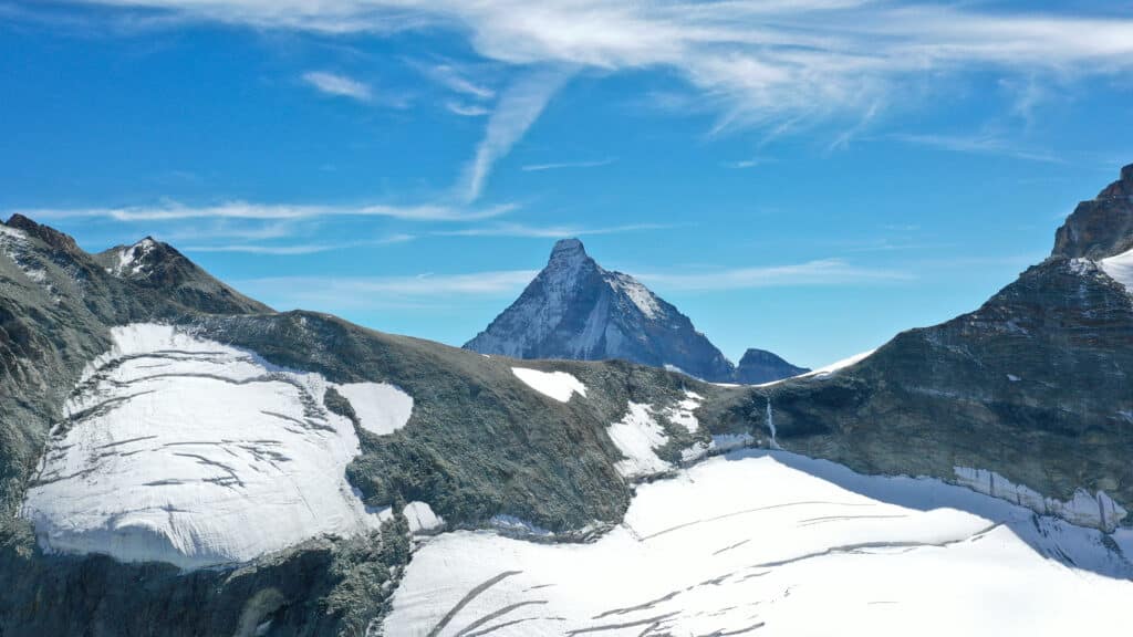 Sur le chemin de la cabane du Grand Mountet