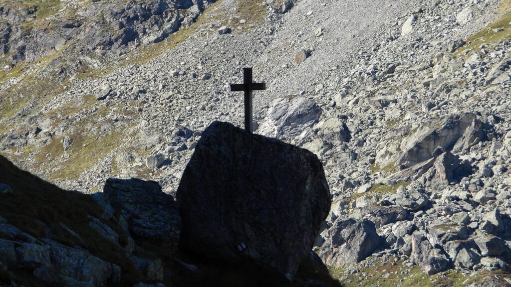 Sur le chemin de la cabane du Grand Mountet